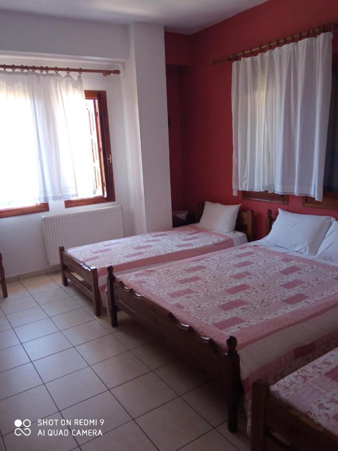 Maravelias Rooms Tríkeri Exteriör bild