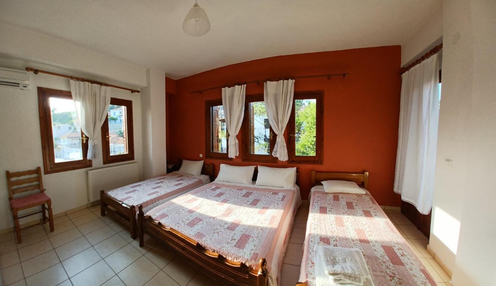 Maravelias Rooms Tríkeri Exteriör bild
